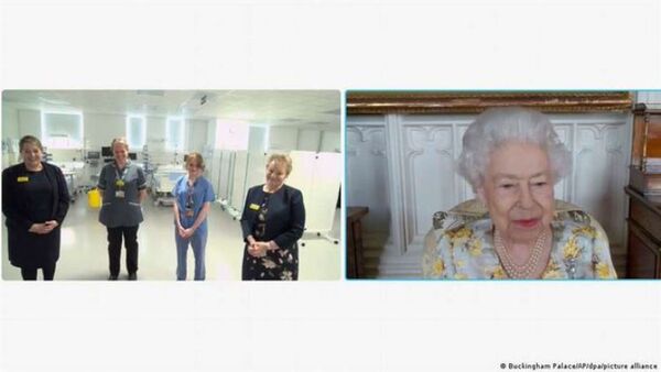 La reina Isabel II revela que quedó muy cansada y agotada tras haberse contagiado de covid-19