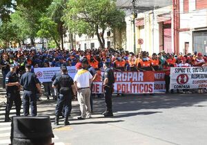 Quitan subsidio a Petropar en medio de críticas a políticos beneficiados - Nacionales - ABC Color