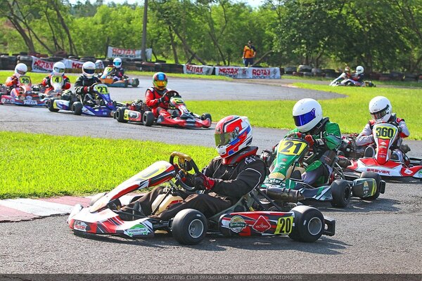 El karting cumple con creces con su tercera fecha