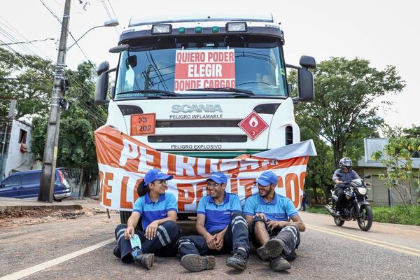 Emblemas privados desconfían del Ejecutivo y temen que vete derogación de subsidio a combustibles - Nacionales - ABC Color