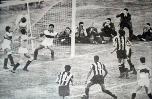 Así está el historial de Olimpia contra Peñarol en Copa Libertadores