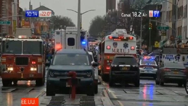 Jueves de terror en Nueva York, hay varios heridos tras tiroteo en un metro | Noticias Paraguay