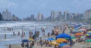 La Nación / Unos 2.000 paraguayos viajan por día a las playas de Brasil