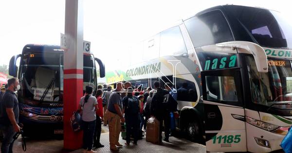La Nación / Transportistas del interior emplazan a Dinatran con aumento del pasaje para luego de Semana Santa