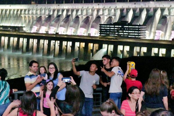 Complejo Turístico ITAIPU espera a visitantes con chipa y cocido el Viernes Santo