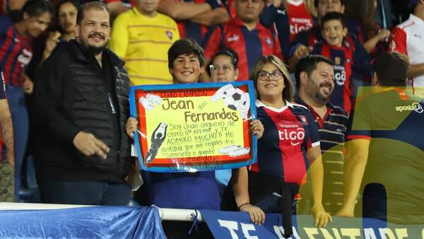 Crónica / El hincha que le hizo un pedido muy especial a Jean Fernandes