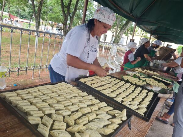 Chipa Apo Solidario beneficia a 50 familias de Acahay - Nacionales - ABC Color