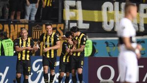 Mucho premio para Peñarol ante un Olimpia sin efectividad