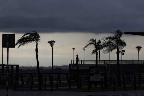 Diario HOY | Anuncian lluvias en las primeras horas del Miércoles Santo
