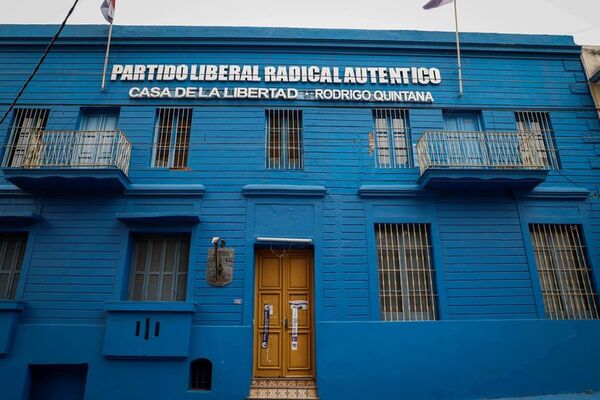 Llanista destituida de Directorio liberal acusa de revanchismo a Alegre por auditoría - Nacionales - ABC Color