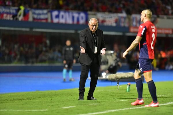 “Los que nos destrozaron la cabeza en Mallorquín habrán festejado el triunfo” - Cerro Porteño - ABC Color