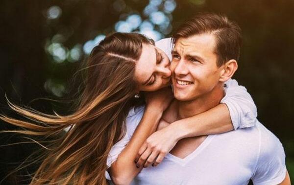 Día Internacional del Beso: ¿qué es y por qué se celebra el 13 de abril? – Prensa 5