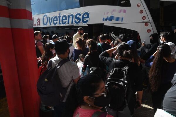 Semana Santa es propicia para el reencuentro familiar tras etapa dura de la pandemia - Nacionales - ABC Color