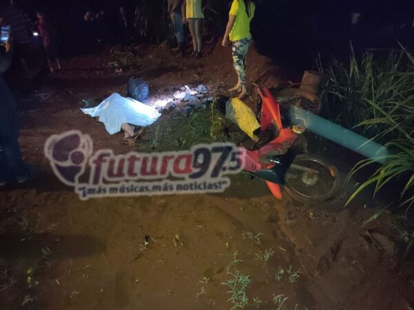 Hombre se desnucó al caer de un puente en construcción
