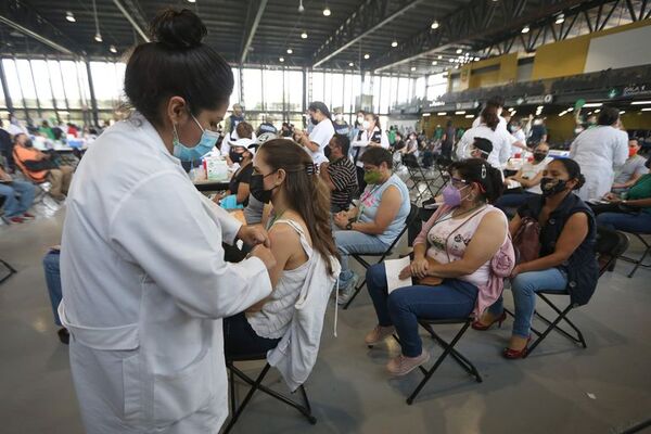 OMS está en consultas sobre desarrollo de vacuna universal contra la covid-19 - Mundo - ABC Color