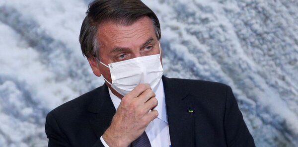 Bolsonaro minimiza compra masiva de Viagra para las FFAA ante los pedidos de investigación - .::Agencia IP::.