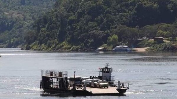 Balsa a Puerto Yguazú vuelve a operar desde el lunes | Noticias Paraguay