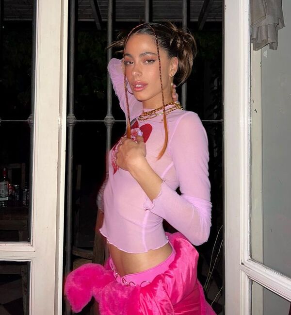 Tini Stoessel se tatuó un “Te amo” escrito a mano por su padre - Gente - ABC Color