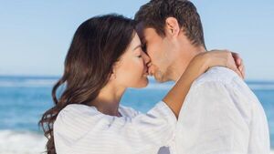 Hoy es el día internacional del beso: expertos afirman que ayuda hasta para el dolor de cabeza