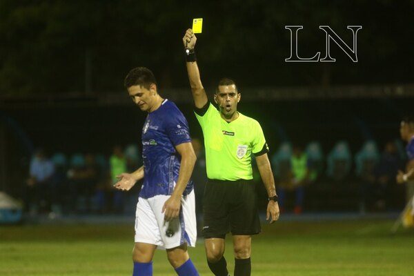 Sol de América pide dura sanción al árbitro Alipio Colmán