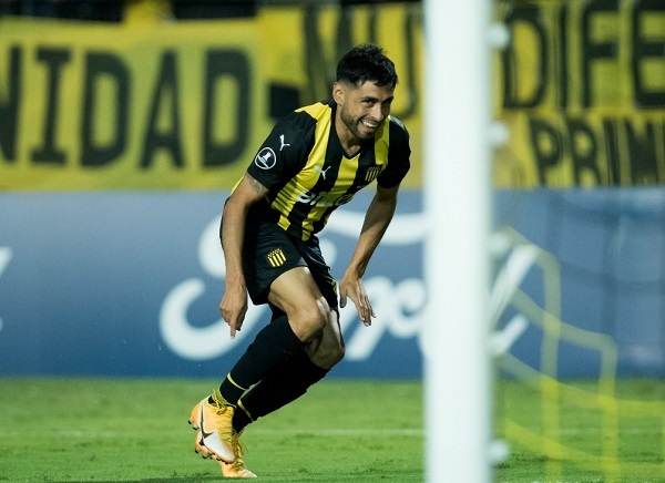 Olimpia cae ante Peñarol y se queda en la cola - PARAGUAYPE.COM