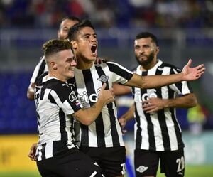 Libertad vs. Caracas: el gumarelo gana y lidera el grupo - Libertad - ABC Color