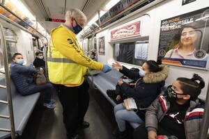 Diario HOY | EE.UU. extiende dos semanas el uso obligatorio de mascarillas en el transporte