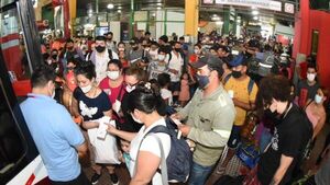 Semana Santa: Reportan gran flujo de viajeros en Terminal de Ómnibus de Asunción