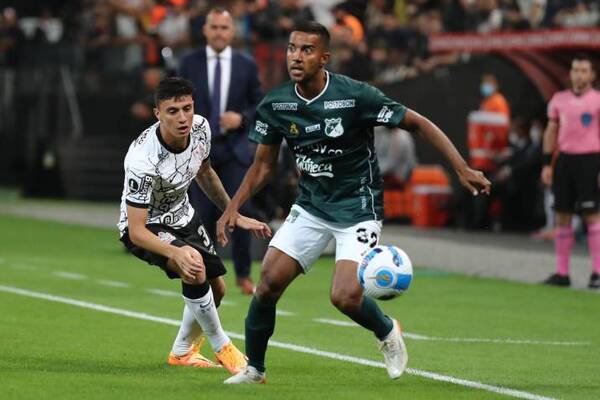 Diario HOY | Corinthians derrota al Deportivo Cali y equilibra disputa en el Grupo E