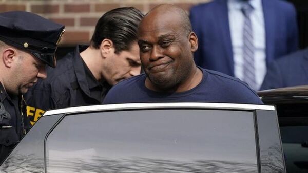 Detenido el presunto autor del tiroteo del metro de Nueva York tras 30 horas de búsqueda