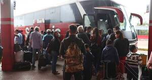 La Nación / Éxodo por Semana Santa: unas 80.000 personas ya pasaron por la Terminal de Asunción