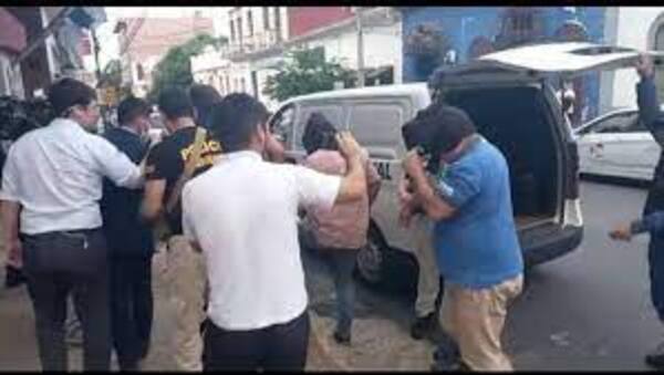 Diario HOY | Camioneros dicen que Interior les ofreció la plata, Fiscalía refuta: hay pruebas de extorsión