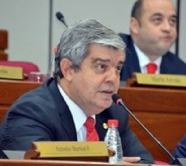 Presentarán proyecto de ley que busca criminalizar cierre de rutas - Paraguay.com