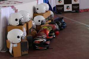 Entregarán 100 cascos a motociclistas de Capiatá | 1000 Noticias