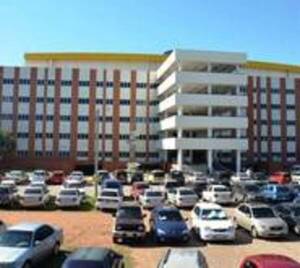 Hospital de Clínicas garantiza atención en Semana Santa - Paraguay.com