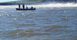 La Nación / Buscan a pescador desaparecido en aguas del río Paraná, en San Cosme y Damián