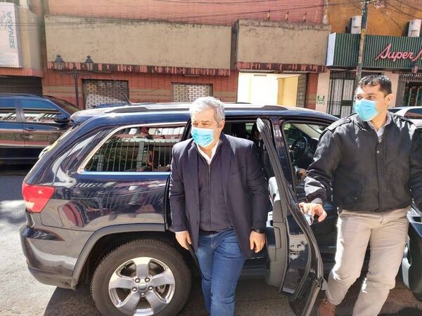 Riera plantea ley para elevar penas y “criminalizar” cierres de rutas - Nacionales - ABC Color