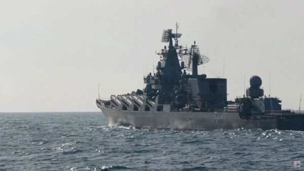 El buque Moskva se hundió, anuncia Defensa de Rusia