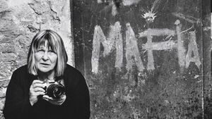 Murió Letizia Battaglia, la fotógrafa que retrató los horrores de la mafia siciliana