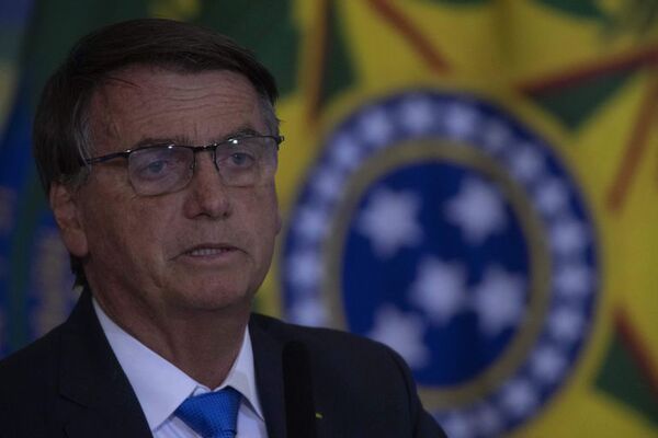 Bolsonaro dice que seguridad alimenticia en Brasil está en riesgo - Mundo - ABC Color