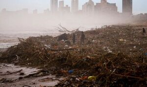 Inundaciones en Sudáfrica dejan al menos 350 muertos y más de 40 mil afectados
