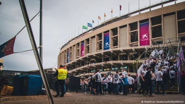 El Barça asegura que no vendió entradas directamente a aficionados alemanes