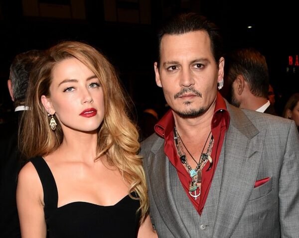 “Atacan” a Johnny Depp por el lado de la pichicata y el chupi