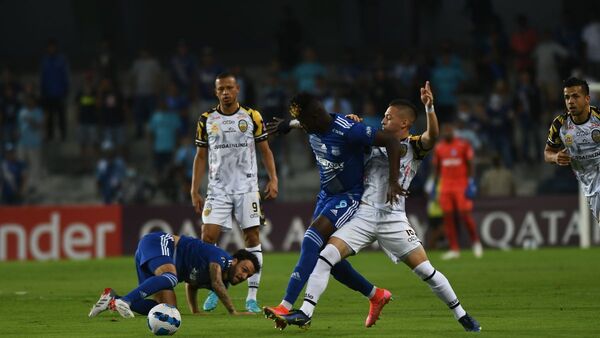 Táchira empata con Emelec en condición de visitante