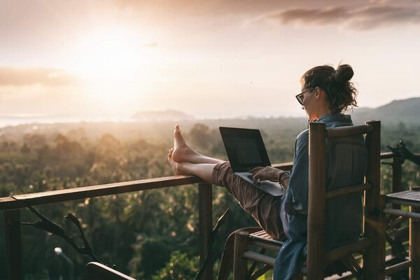 Guía para cuidar tu laptop durante tus viajes