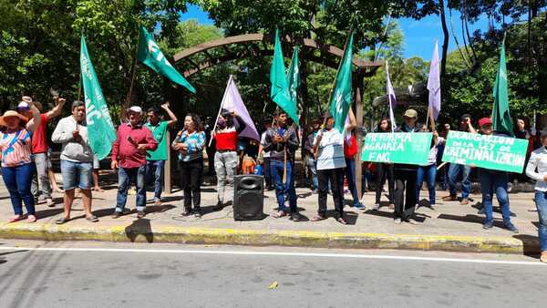 Planean movilización contra iniciativa de aumentar penas de cárcel por cierre de rutas | 1000 Noticias