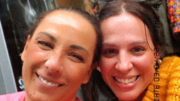 Paraguaya conoció a Federica Peluche y ella le llenó de mimos