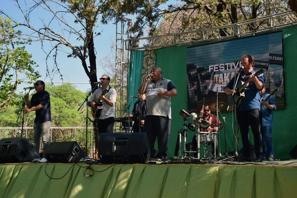 Festival del Pindó en homenaje a los 10 años de 3 de Mayo - Nacionales - ABC Color