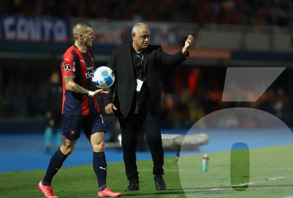 Crónica / Capo y no macana: Francisco Arce DT de la semana en la Libertadores