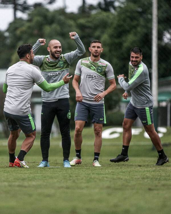 Crónica / Mirá qué ex campeón con Cerro Porteño fue al Coritiba de Morínigo